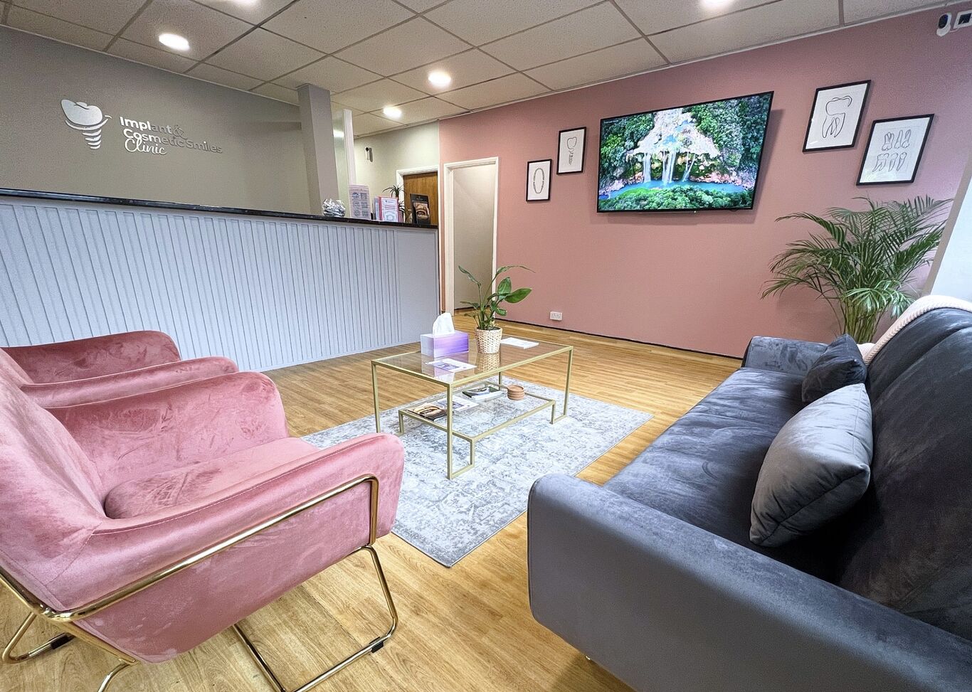 Implant & Cosmetic Smiles Clinic waiting area
